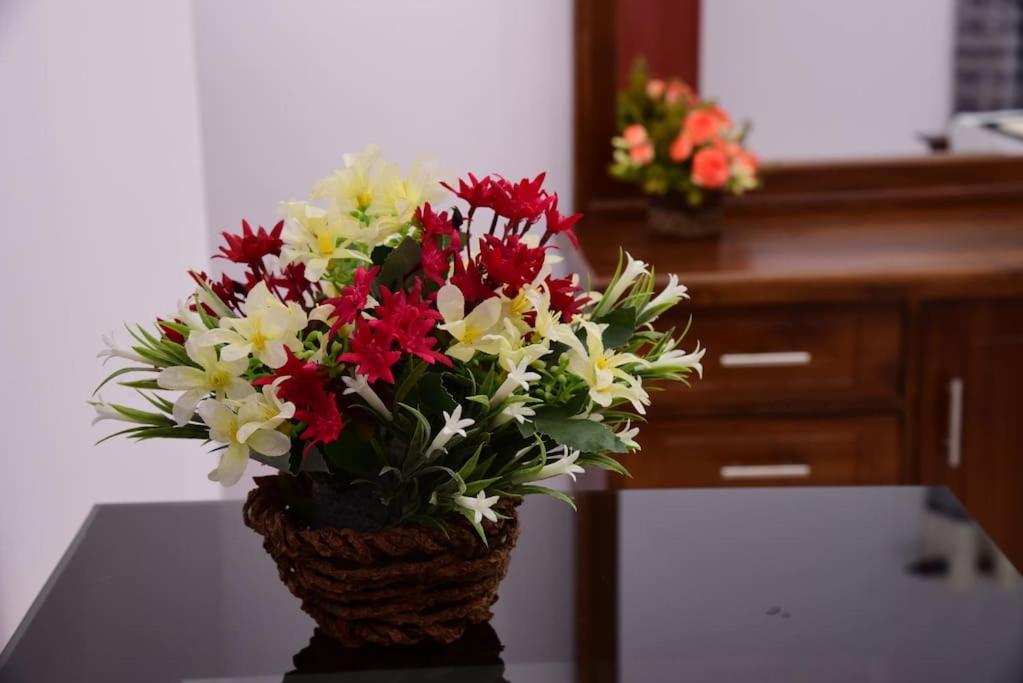 Saru Holiday Apartment - Upto 6 Guests Kandy Kültér fotó
