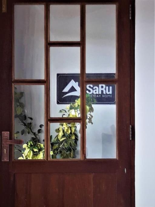 Saru Holiday Apartment - Upto 6 Guests Kandy Kültér fotó