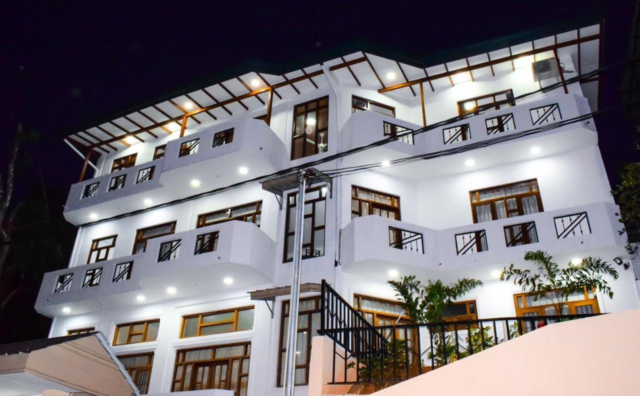 Saru Holiday Apartment - Upto 6 Guests Kandy Kültér fotó