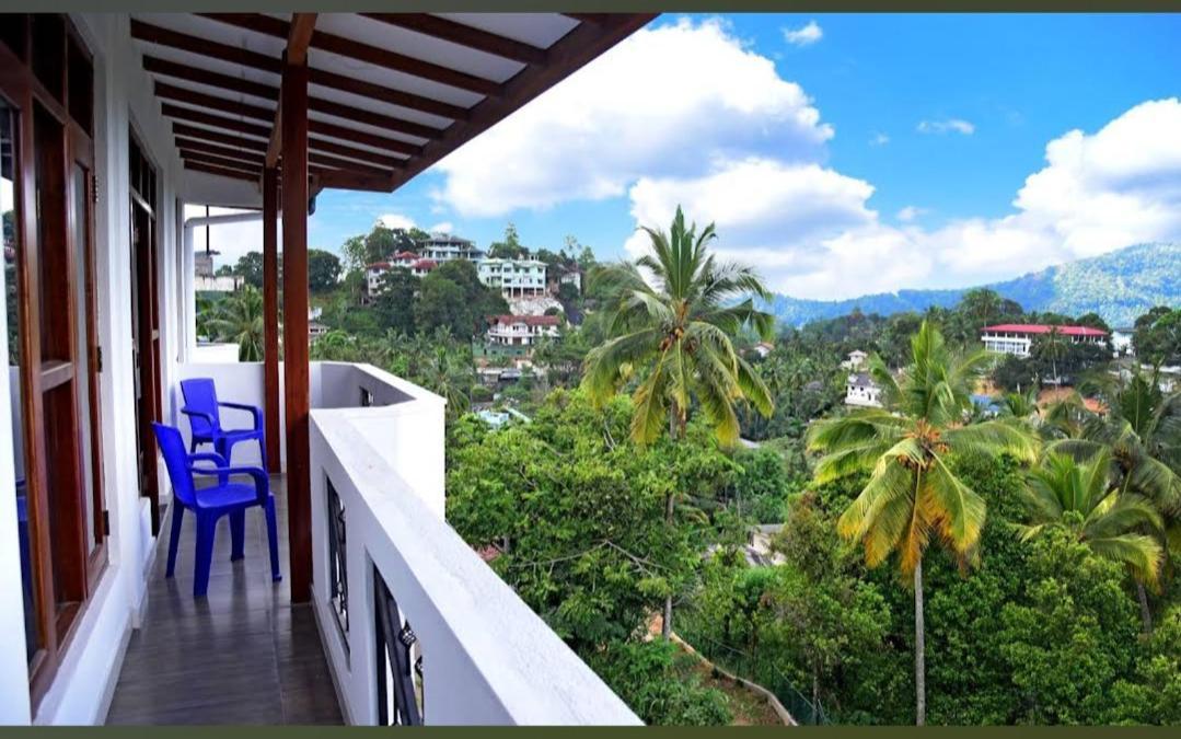Saru Holiday Apartment - Upto 6 Guests Kandy Kültér fotó