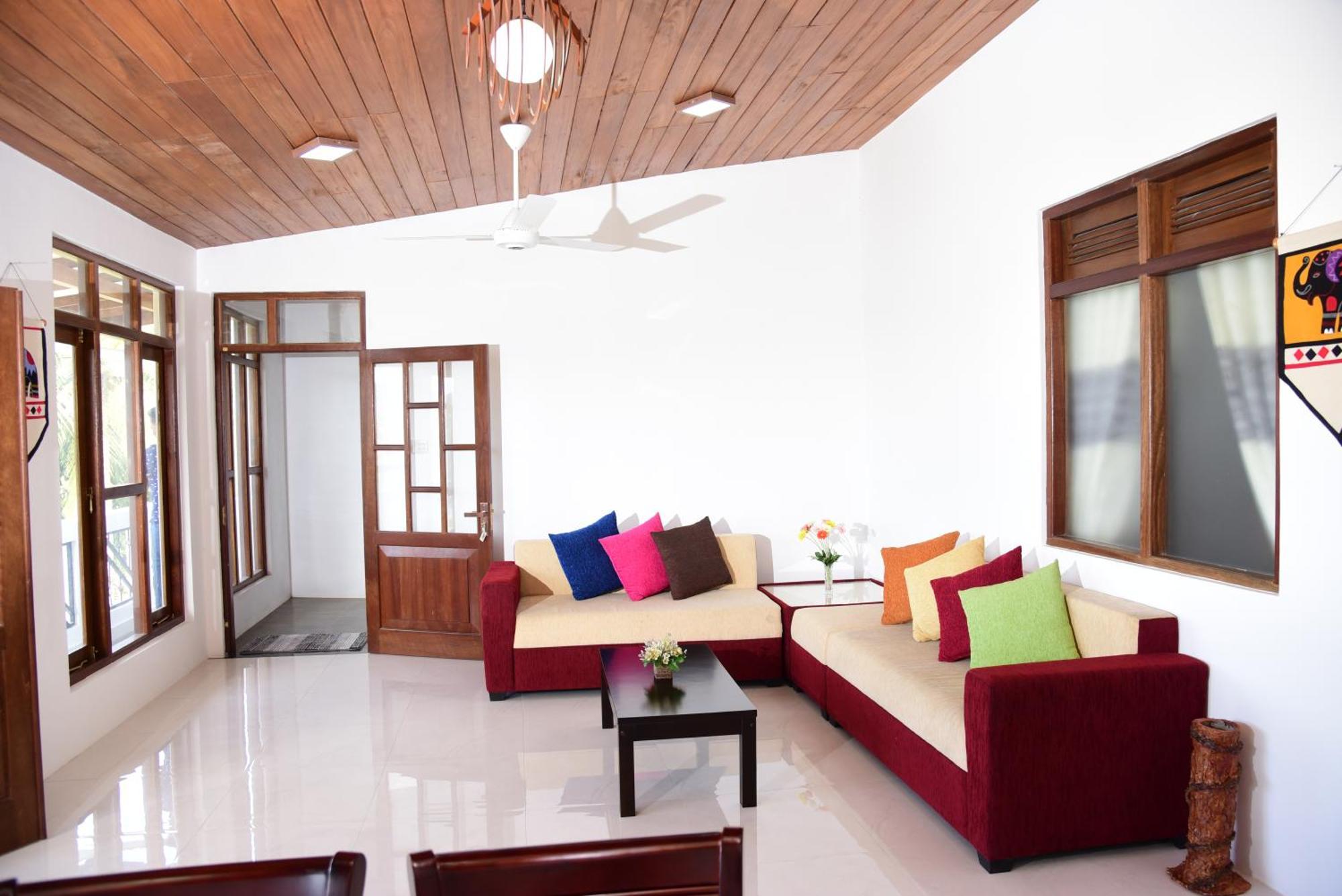 Saru Holiday Apartment - Upto 6 Guests Kandy Kültér fotó